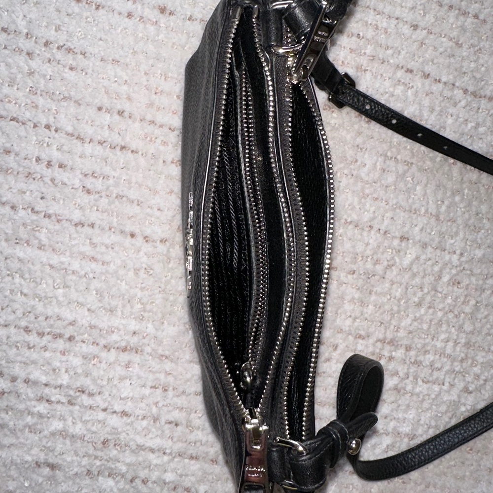 Prada Vitello Daino bag (small) - Picture 6 of 12